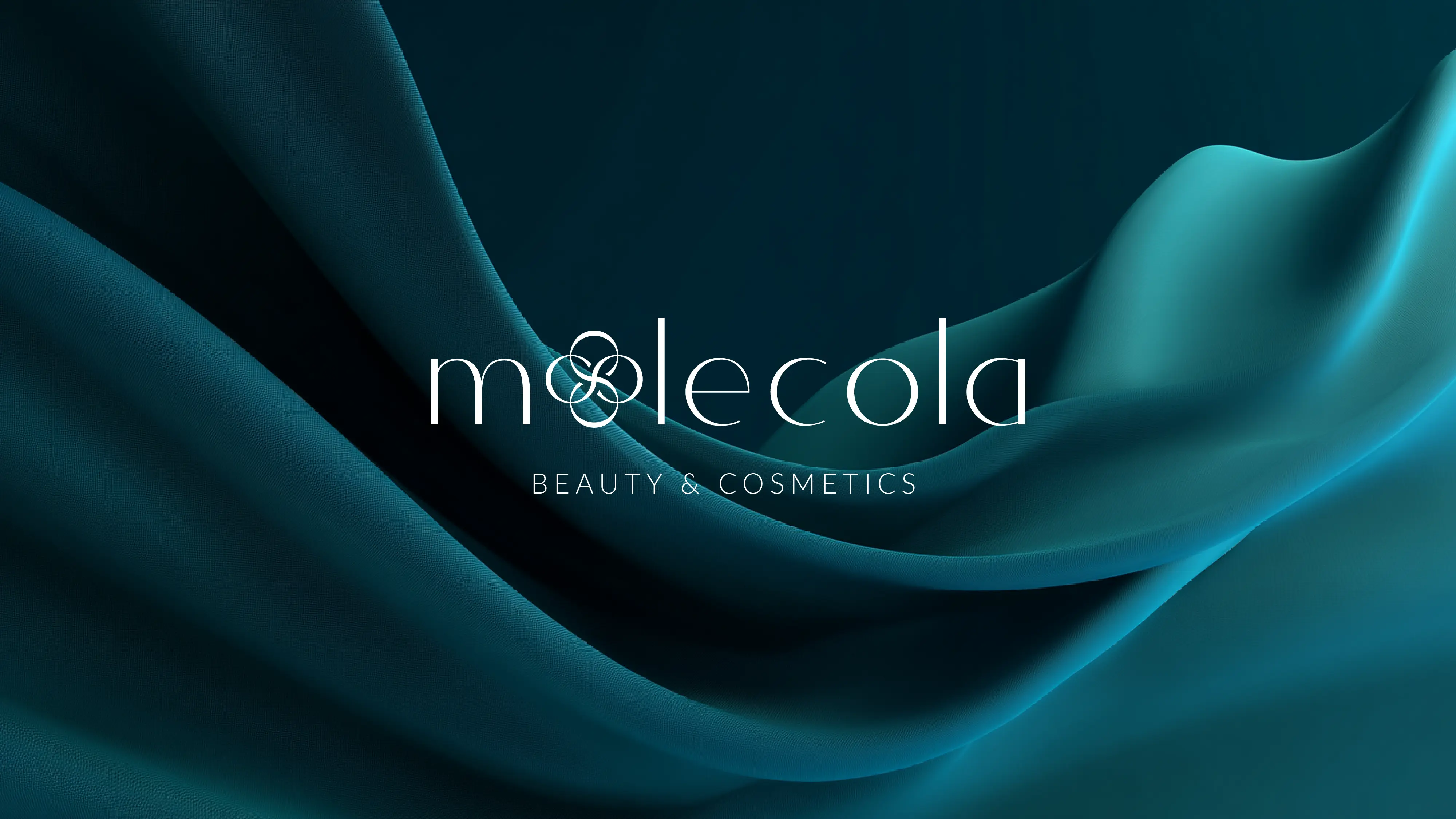 Moolecola — beauty & cosmetics brand hero